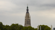 Toren van de Grote of Onze Lieve Vouwen Kerk, Keldermans (?) (zicht vanaf dak Station Breda)